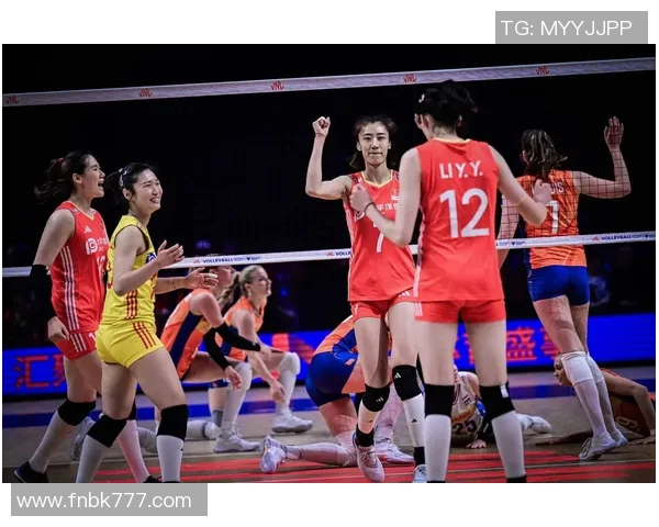 中国女排在2015年与阿尔及利亚的较量中展现出强大实力与团队合作精神